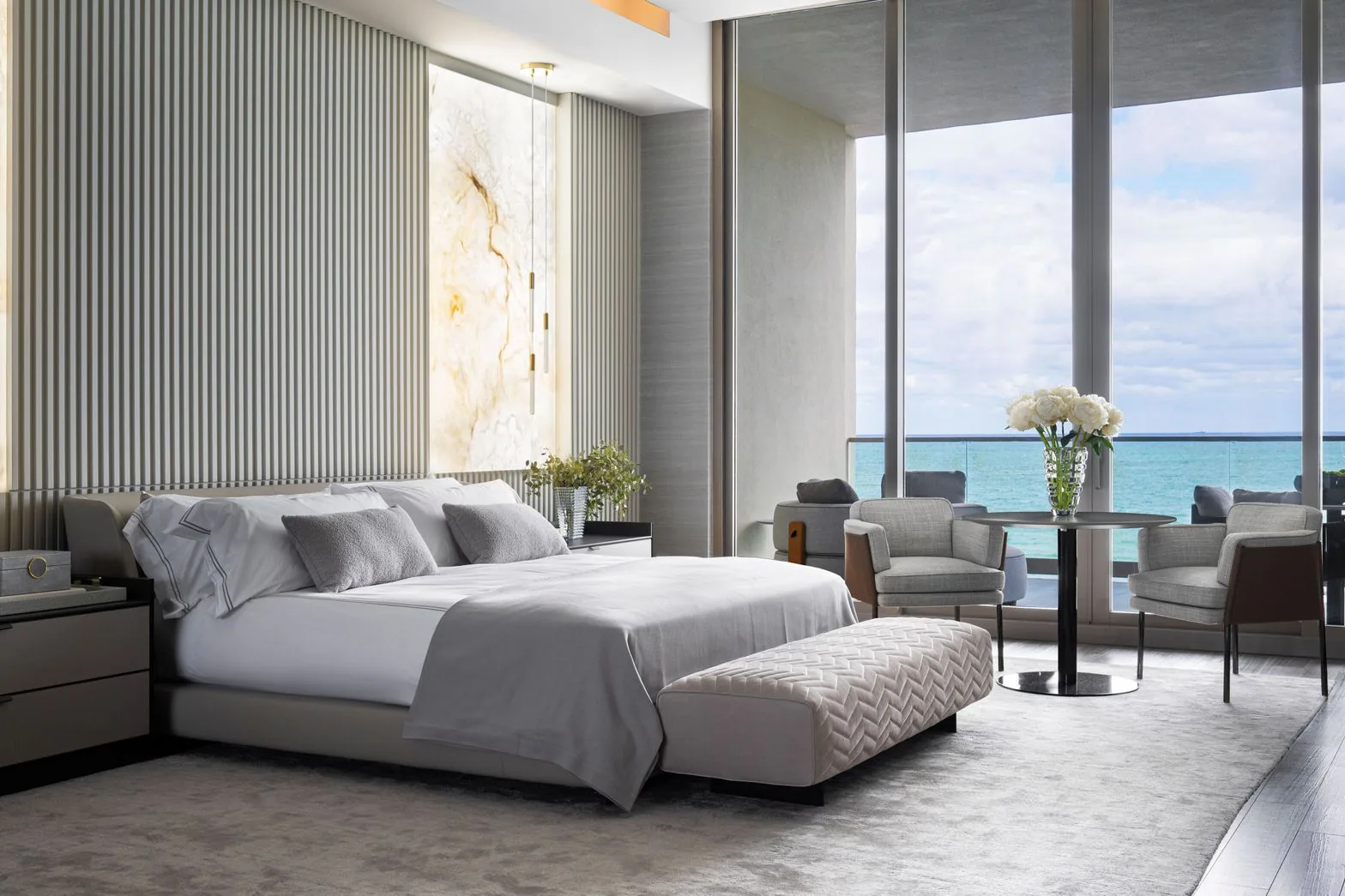 ↑ 7_Master Bedroom_AdrianaLacruz_LacruzDesignStudio@GabrielVolpi.heic