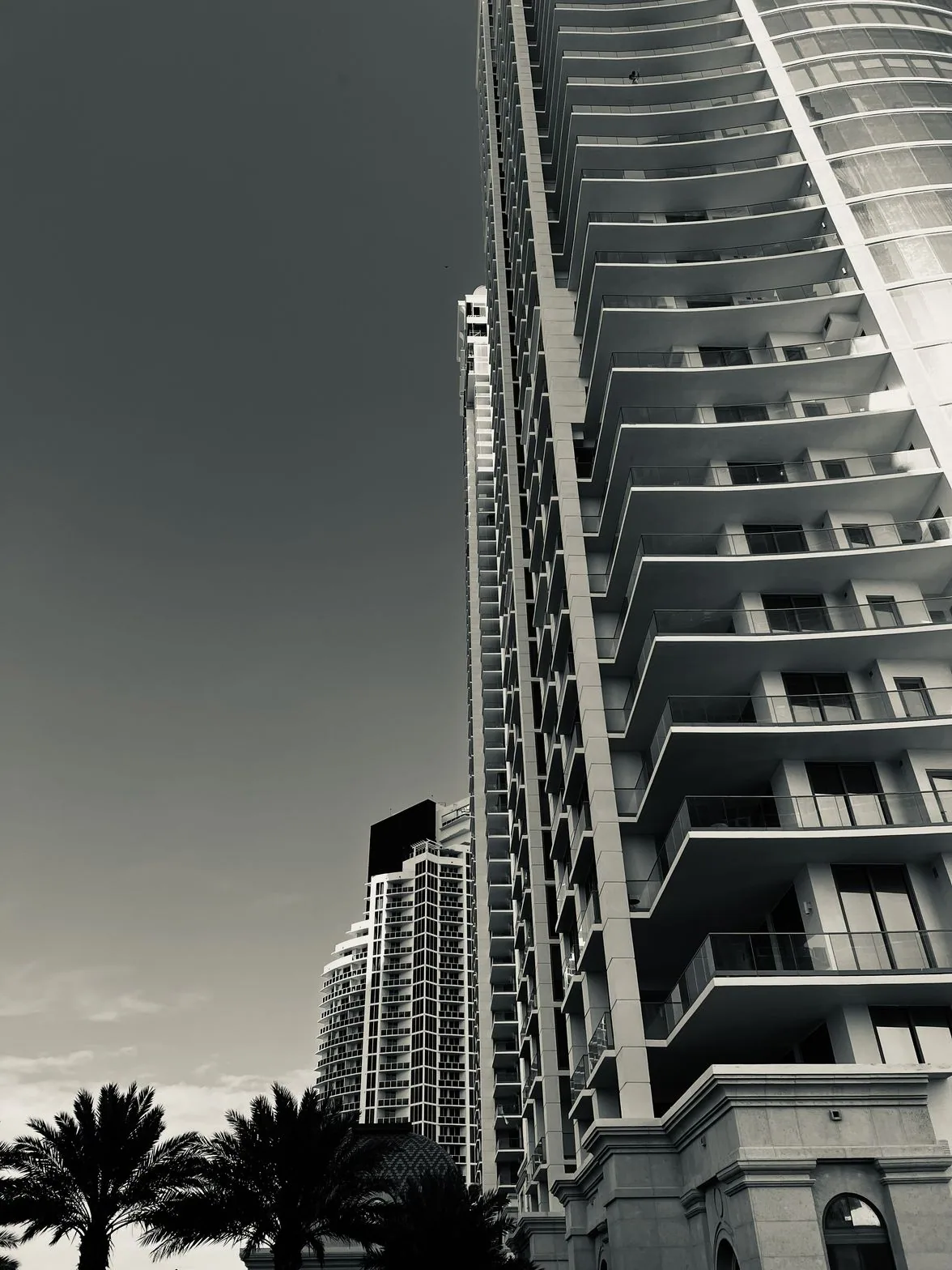 ↑ 1_Acqualina504_Process_lacruzdesignstudio.heic