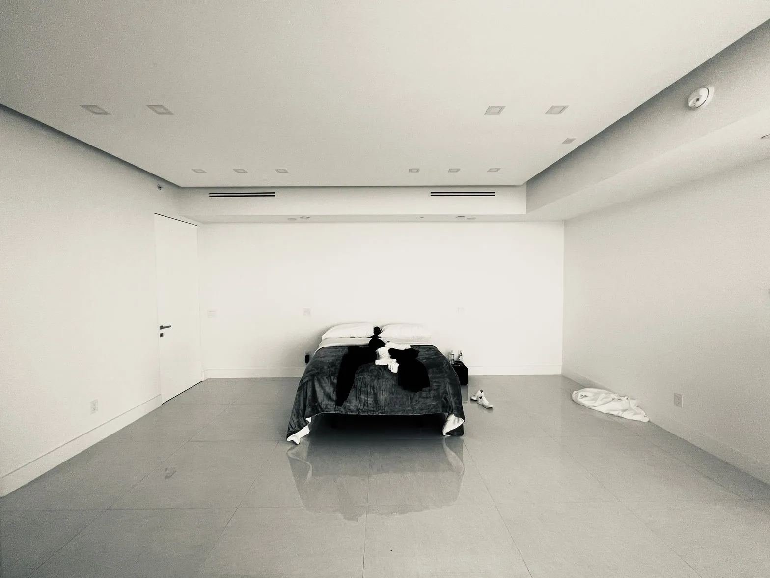 Armani 3400 construction process photo 3