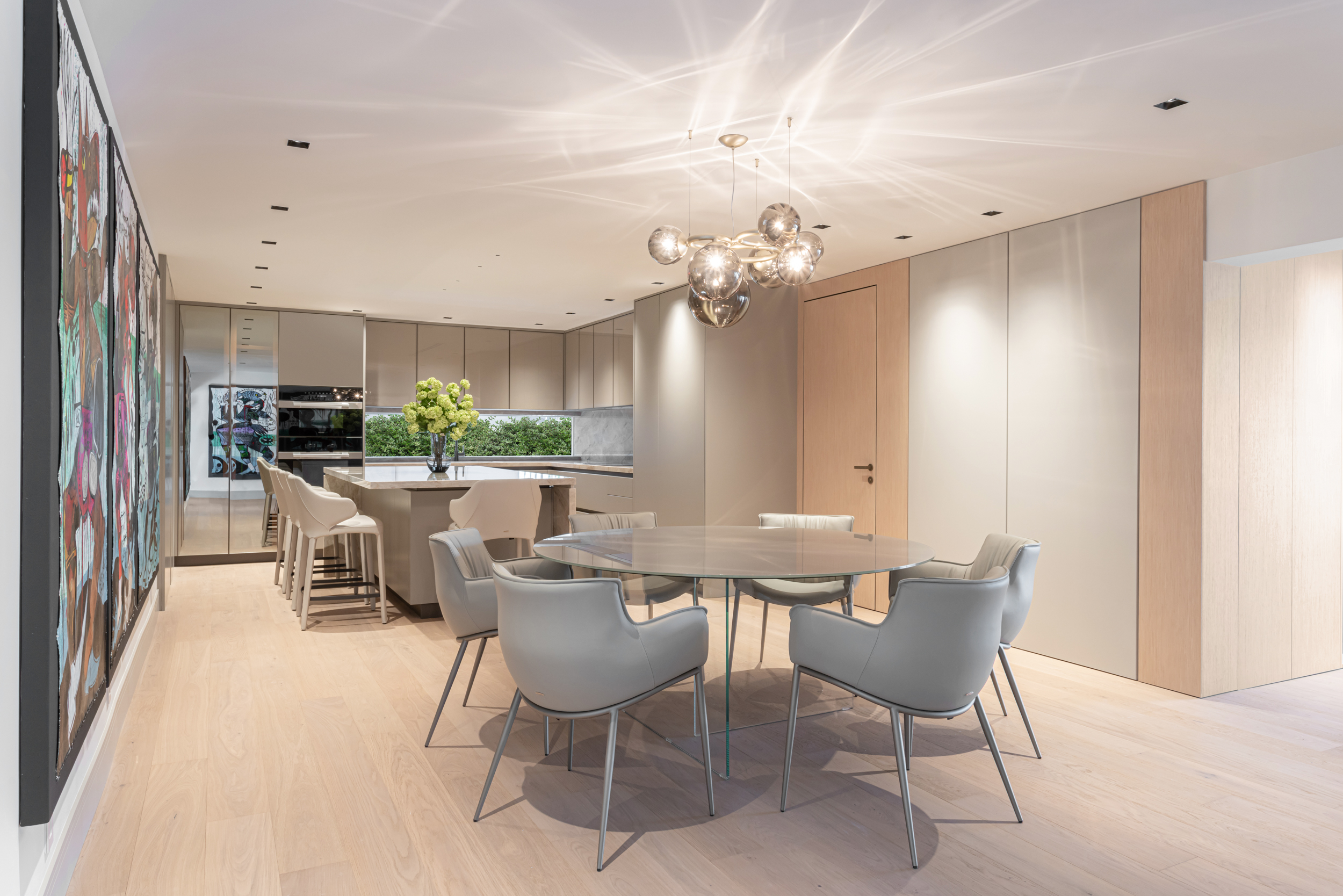 House 2241 dining + kitchen, Fort Lauderdale, Photography: Emilio Collavino